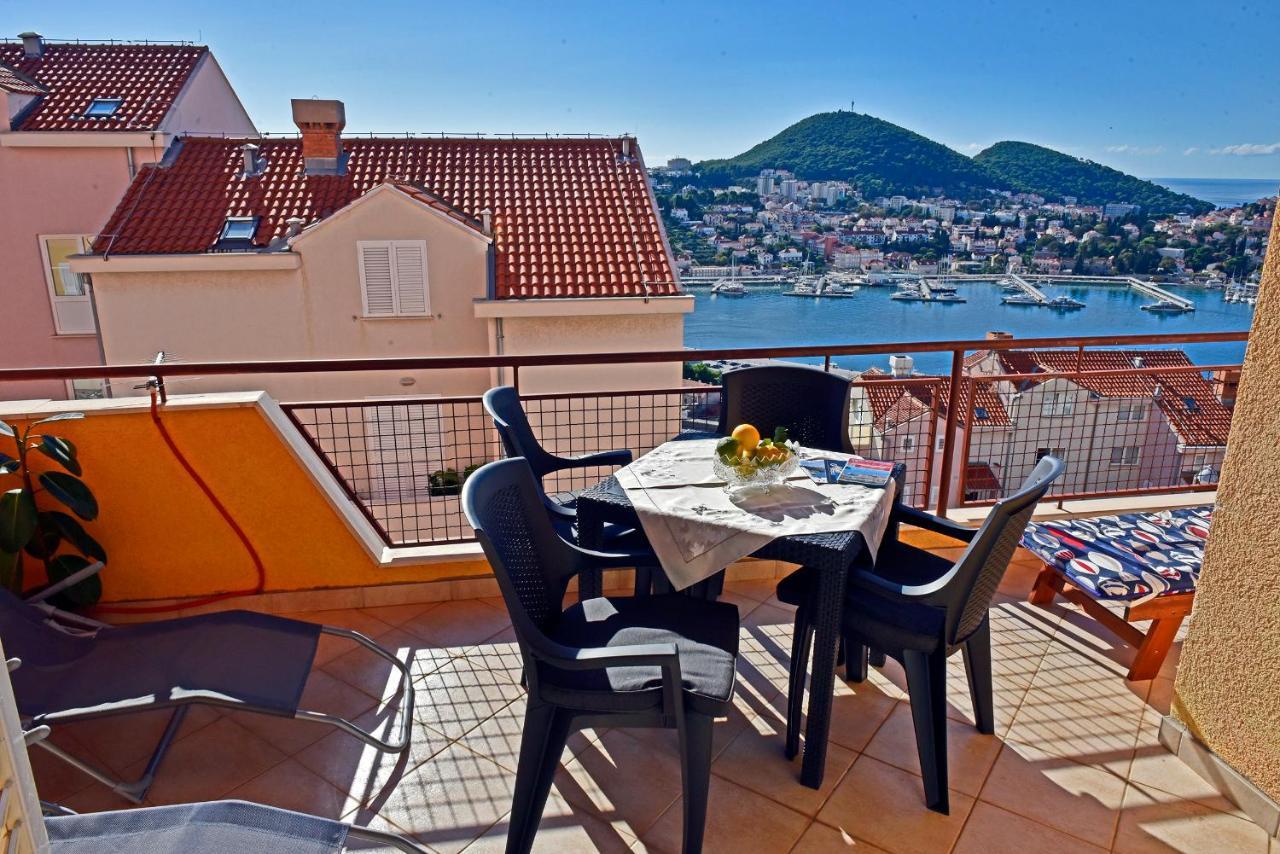 Apartment Sea Star Дубровник Екстериор снимка