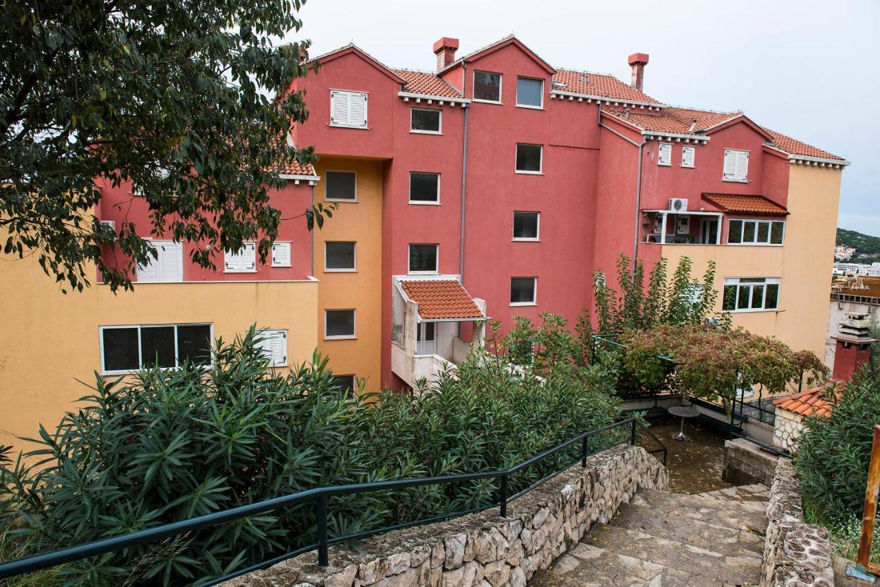 Apartment Sea Star Дубровник Екстериор снимка